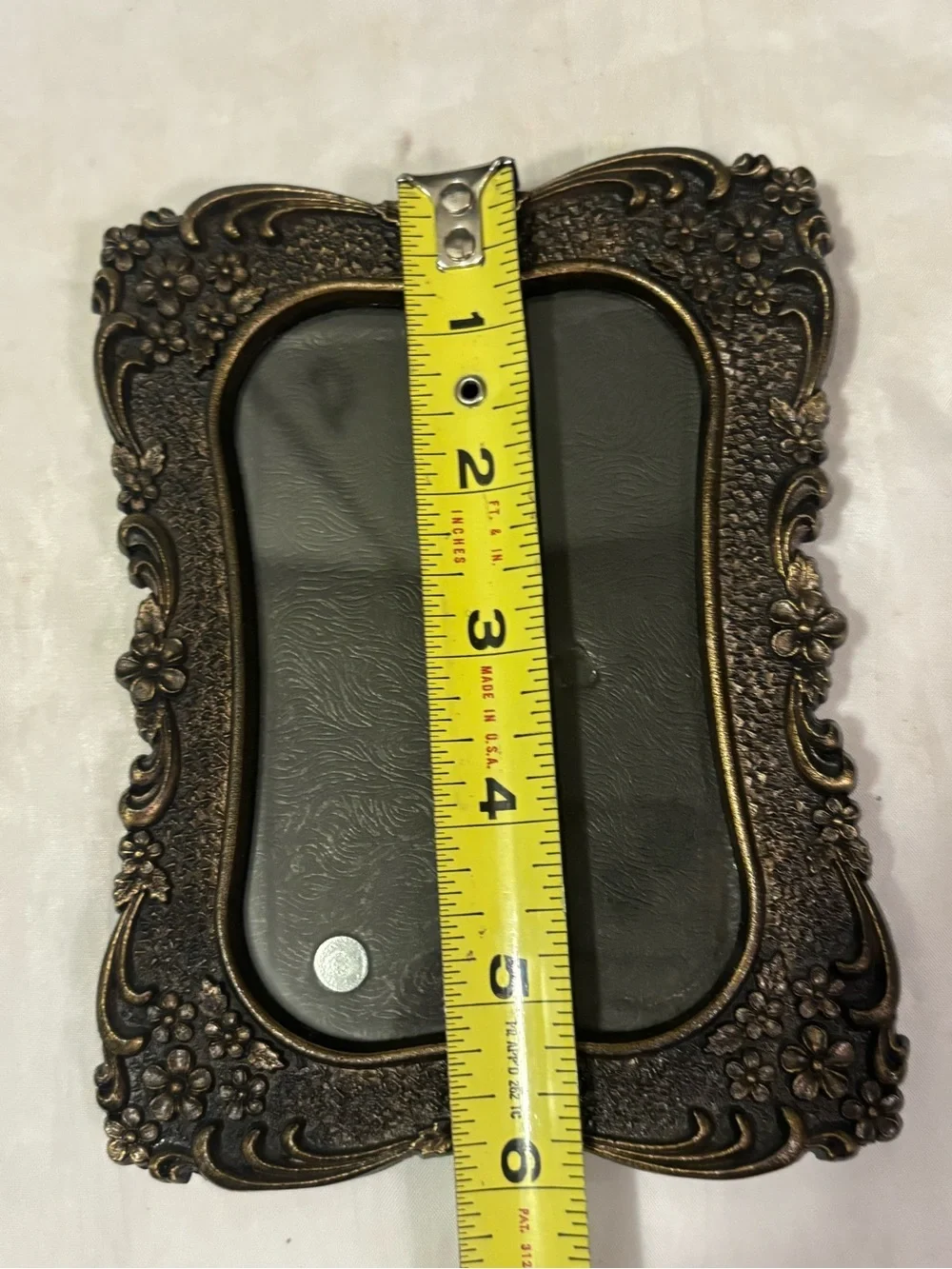 Ornate Floral Antique-Style Bronze Photo Frame